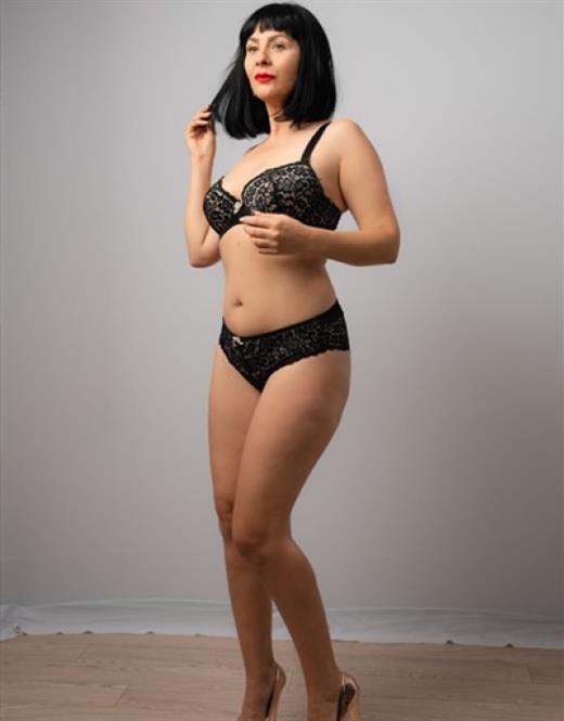 Centha, escort in Kassel - 9862