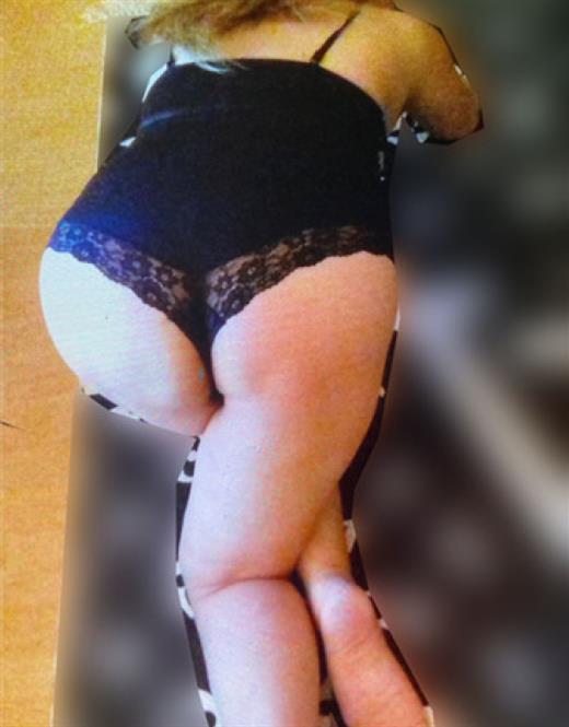 Ileana-Roxana, sex in Hamburg - 19917