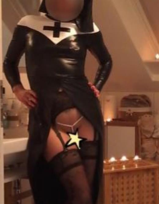 Janunya, escort in Münster - 13943