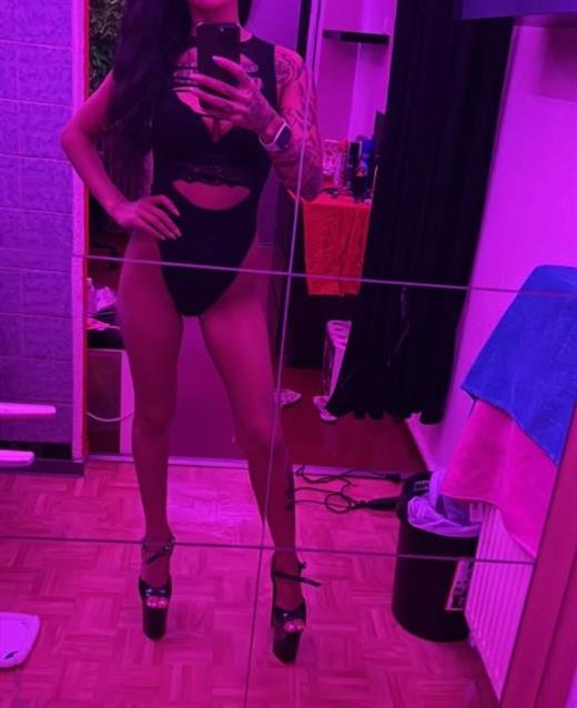 Escort modell Lily Minou, Bremen - 14720